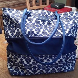 Vera Bradley expandable tote bag